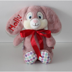 Rosa Cubbies kaninbamse med navn broderet i ørerne