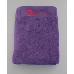 Lilla badehåndklæde med navn på