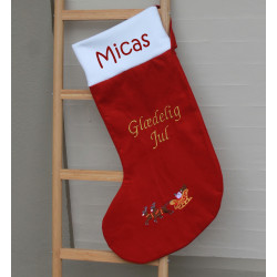 Flot nissesok med julemand, kane og rensdyr broderet